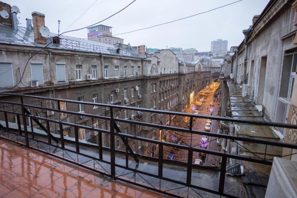 Khreshchatyk Apart Hotel 911 Киев Экстерьер фото