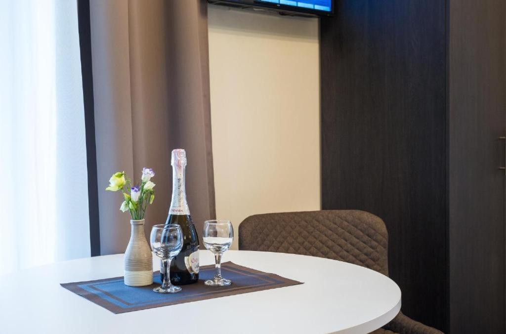 Khreshchatyk Apart Hotel 911 Киев Экстерьер фото